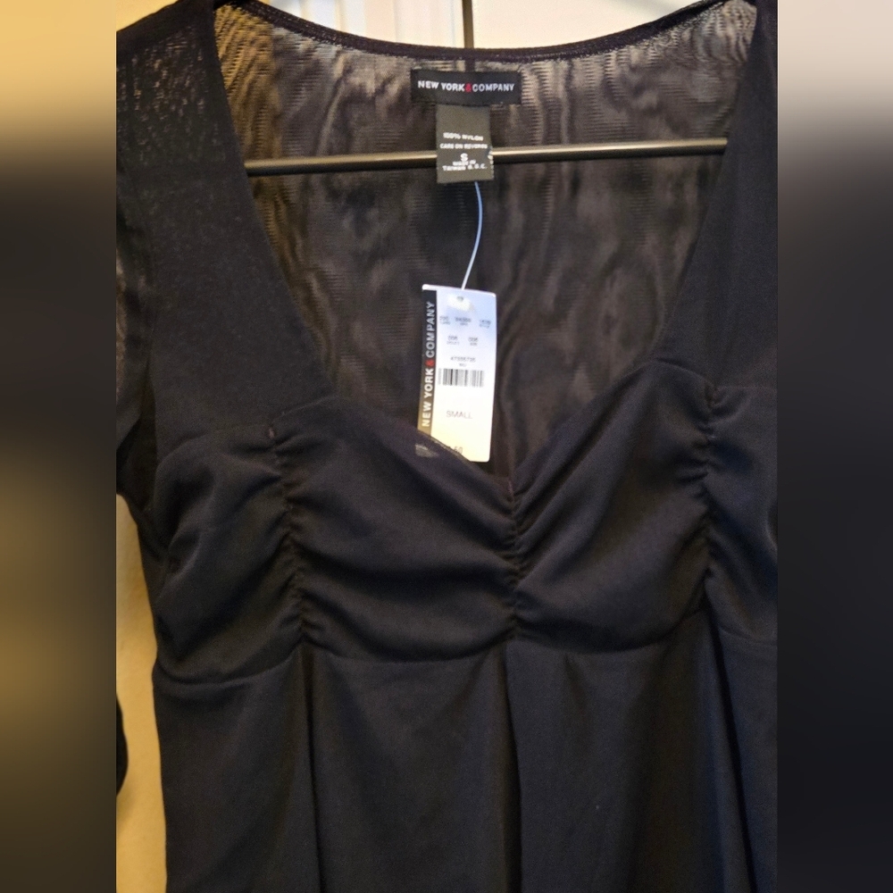 New York & Company Black Asymmetrical Fitted Long Sleeve Y2k Blouse - Picture 2 of 4
